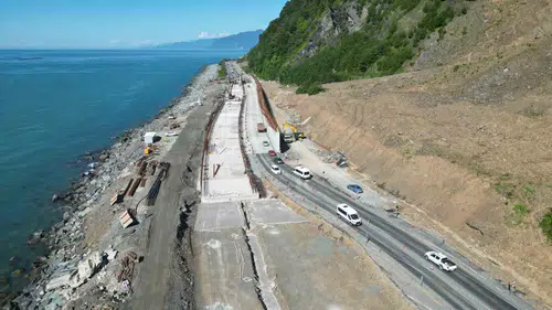 Arhavi'deki heyelan bölgesine güvenlik için 780 metrelik tünel yapılıyor