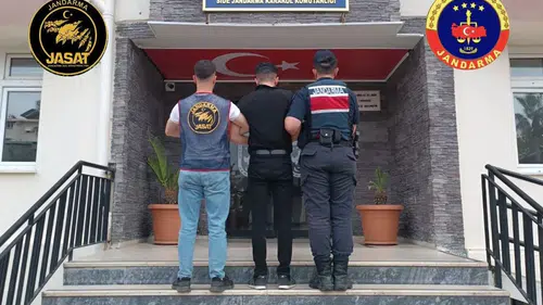 Antalya jandarmasından üç günde geniş çaplı operasyon