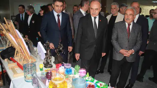 Ordu Adliyesi'nde hükümlülerin ürettiği eserler sergileniyor