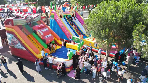 Yıldırımlı öğrenciler karnelerini eğlenceyle kutladı