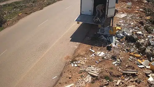 Kepez'de kaçak döküm yapanları 35 gözlü dijital ağ yakalıyor
