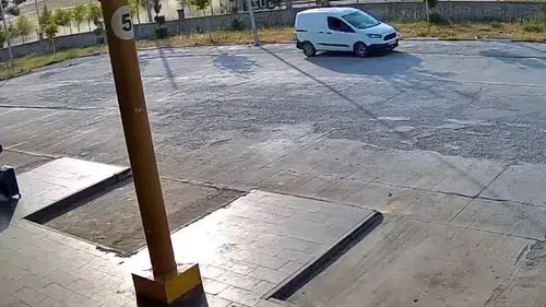 Silvan’da otomobil takla attı Üç yaralı var