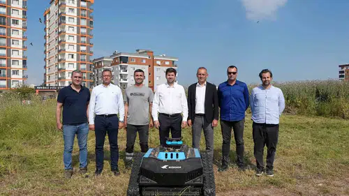 Tarsus Belediyesi yeşil alan bakımında teknoloji dönemini başlattı