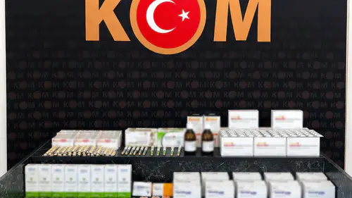 Şırnak polisine takılan kaçak ilaç sevkiyatı durduruldu