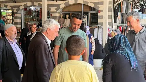 Çermik pazarında başkan mesaisi