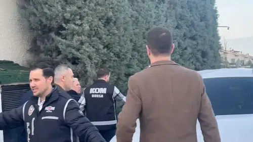 Bursa Belediyesi dosyasında rüşvetin pasta kutusuyla taşındığı iddiası