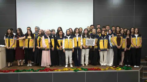 Rize’de paramedik adayları için yelek giyme heyecanı