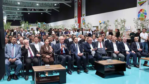 Kayserili gençler mesleki yeteneklerini vitrine çıkardı