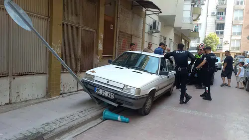 Manisa’da ehliyetsiz sürücüye 410 bin liralık ağır fatura