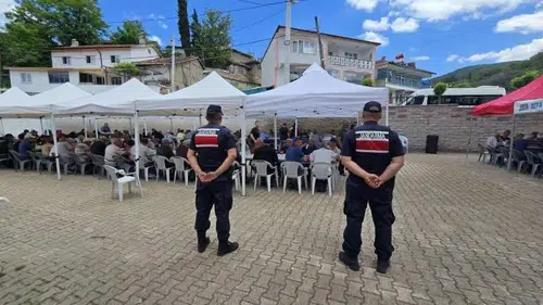 Karaköy şenliğinde jandarmadan vatandaşa kritik uyarılar