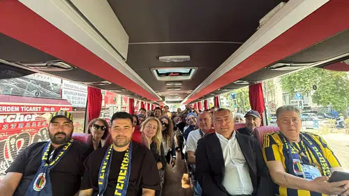 Fenerbahçeliler kulübün kaderi için sandık başında buluştu