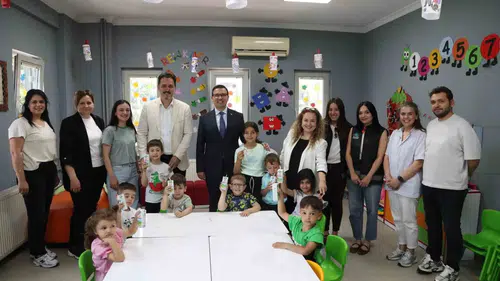 Nilüferli çocuklara süt desteği geldi
