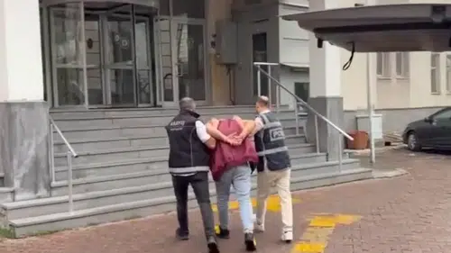 Kayseri polisi 17 yıl hapis cezası olan firariyi yakaladı