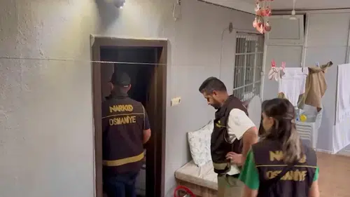 Osmaniye polisi zehir tacirlerine geçit vermedi