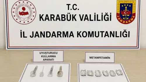 Karabük merkezli operasyonda uyuşturucu tacirlerine darbe vuruldu
