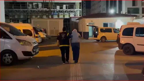 İskenderun’da kısa süreli kiralanan evlere polis baskını