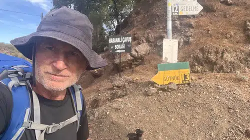 Umre yolculuğuyla tanınan Fahrettin Şener tarlasında hayatını kaybetti