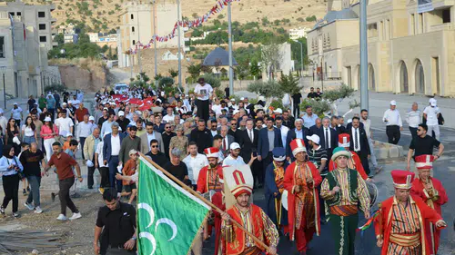 Mardin Yeşilli’de kiraz mevsimi büyük bir coşkuyla kutlanıyor