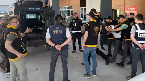 Gümüşhane'de kadın cinayeti Eşini odunla öldüren zanlı tutuklandı