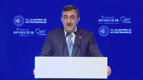 Denizlerdeki devrim: Türkiye küresel lojistik ağının merkezine yerleşti