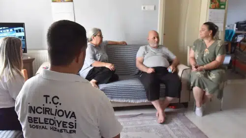 İncirliova'da ihtiyaç sahiplerine evde bakım desteği