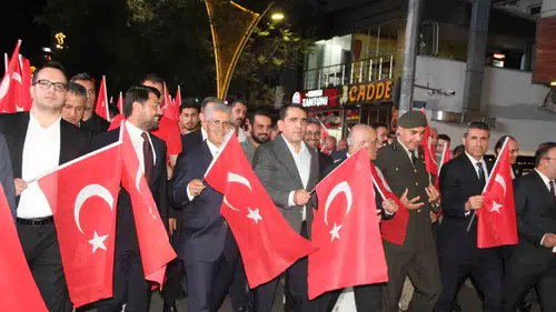 Bingöl 15 Temmuz için tek yürek oldu