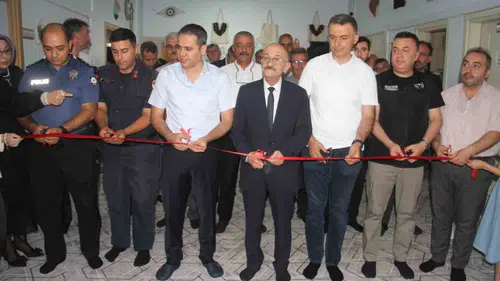 Beyşehirli kadınların el emeği göz nuru sergisi açıldı