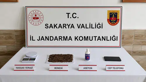 Sakarya'da zehir tacirlerine jandarma baskını