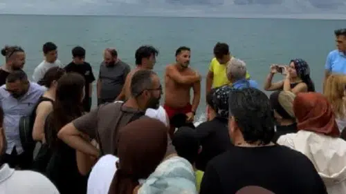 Samsun sahilinde kayıp sanılan yüzücü meğer dinleniyormuş