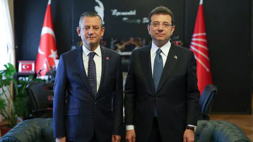 Siyasetin gündemi Silivri'ye kilitlendi: Özgür Özel'den kritik cezaevi mesaisi