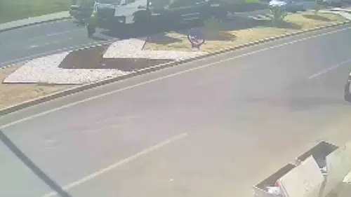 Aydın’da beton mikseri kazası güvenlik kamerasına yansıdı