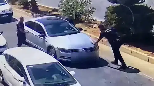 Mersin sahilindeki hırsızlar otoyolda kıskıvrak yakalandı