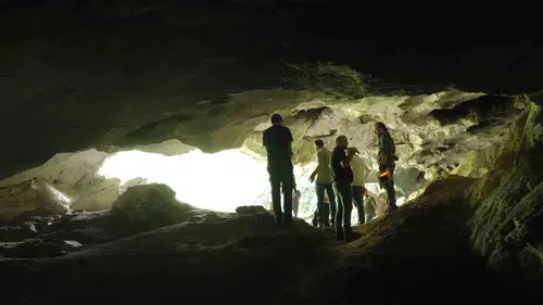 Yenice’deki mağarada binlerce yıllık tarih gün yüzüne çıkıyor