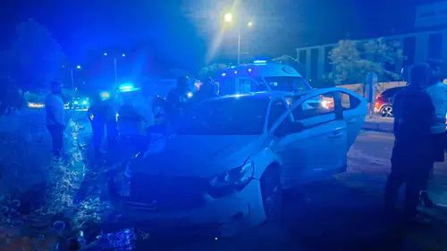 Bingöl yolunda trafik kazası 2 kişi hastaneye kaldırıldı