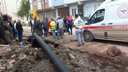 Ordu'da kanalizasyon çalışması sırasında göçük meydana geldi