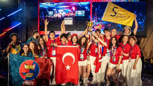 Türk öğrenciler robotik dünyasını fethetti