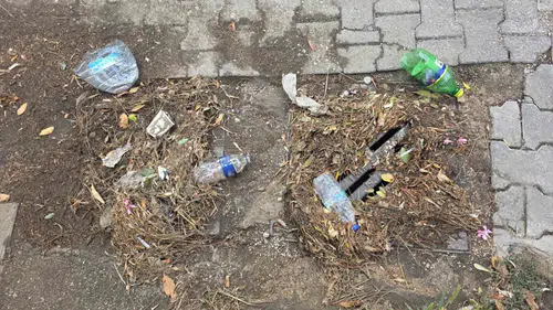 Bandırma sağanak yağışla göle döndü