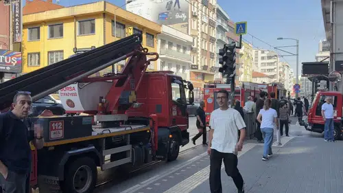 Bursa Kıbrıs Şehitleri Caddesi'nde korkutan baca yangını