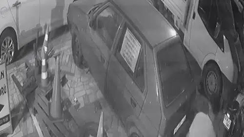 Afyonkarahisar’da motosiklet hırsızlığı kamerada