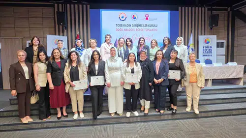Doğu Anadolu’nun iş kadınları Tatvan’da rotayı çizdi