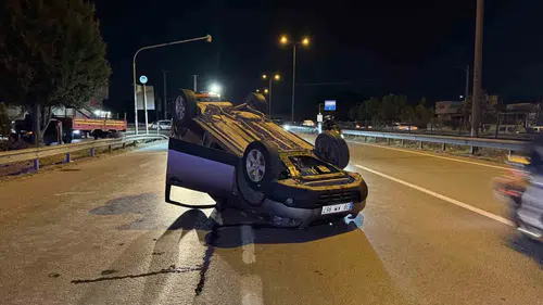 Sakarya’da alkollü sürücü dehşeti iki aracı birbirine kattı