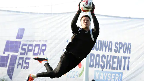 Manisa FK irtifa kampıyla yeni sezona hazırlanıyor