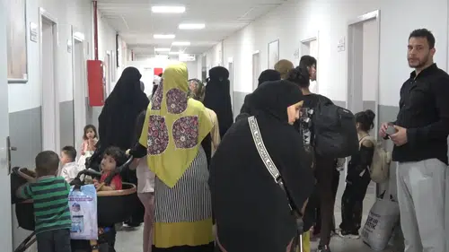 Kilis Öncüpınar kapısında Suriyelilerin dönüş trafiği sürüyor