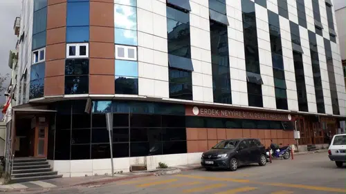Erdek’te tatilcilerin deniz keyfi acı bir şekilde son buldu
