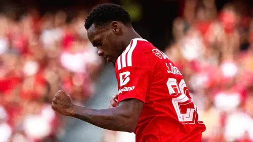 Benfica'ya hızlı uyum: Jhon Duran ilk maçında şov yaptı
