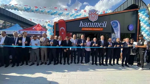 Çorum'da kadın üreticilerin ürünleri Hanımeli Market'te tüketiciyle buluşuyor