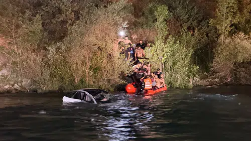 Munzur Nehri kenarında korkutan kaza