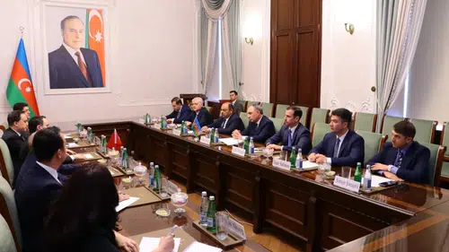 Adalet Bakanı Gürlek Bakü’de hukuk köprüsü kuruyor