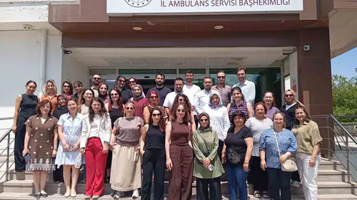 Eskişehirli sağlıkçıların bebekleri yaşatma eğitimi tamamlandı