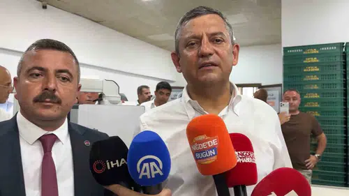 Özgür Özel belediyelere yönelik baskıların artacağını savundu